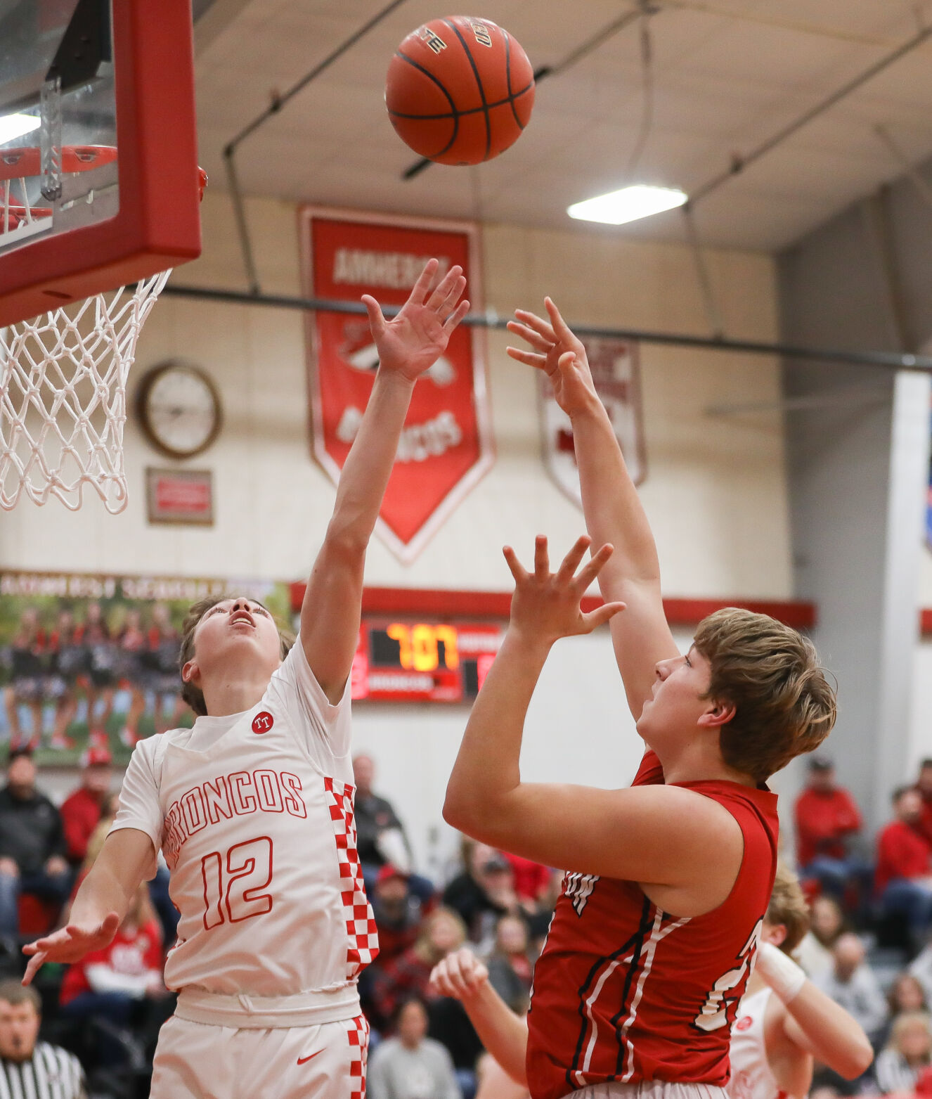 1-14-22 Pleasanton at Amherst boys basketball (3 of 27).jpg